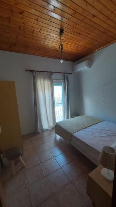 Colorful 2-Bedroom House In Gaios Zewnętrze zdjęcie