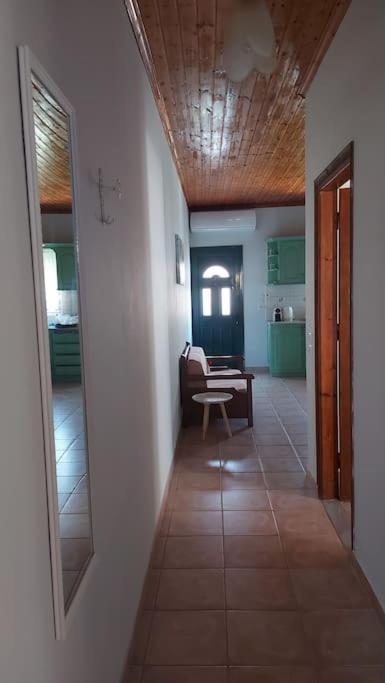 Colorful 2-Bedroom House In Gaios Zewnętrze zdjęcie